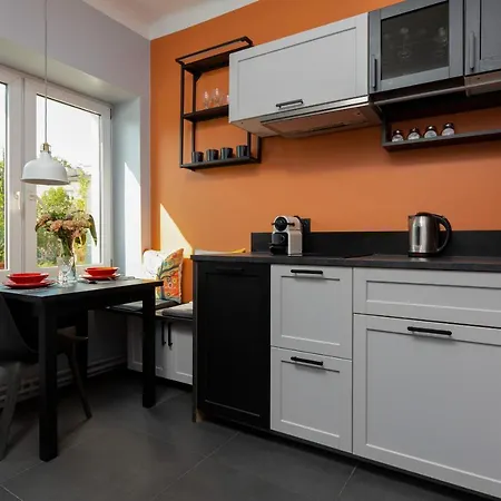 Bialobrzeska By Renters Apartment Warsaw