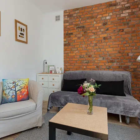 Apartment Bialobrzeska By Renters *